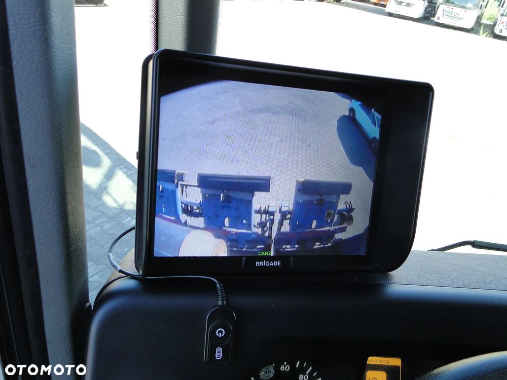 Mercedes-Benz Econic 2630 - 12