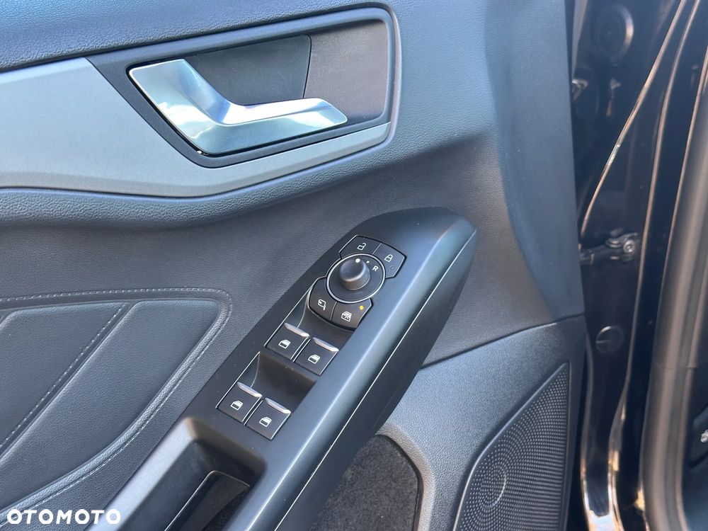 Ford Focus Turnier 1.5 EcoBlue Start-Stopp-System COOL&CONNECT - 19