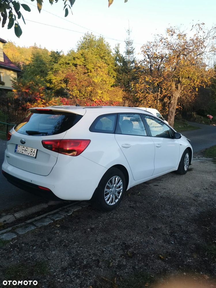Kia Ceed 2014 photo 3