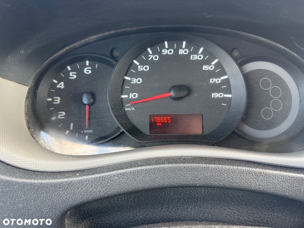 Renault Master - 17