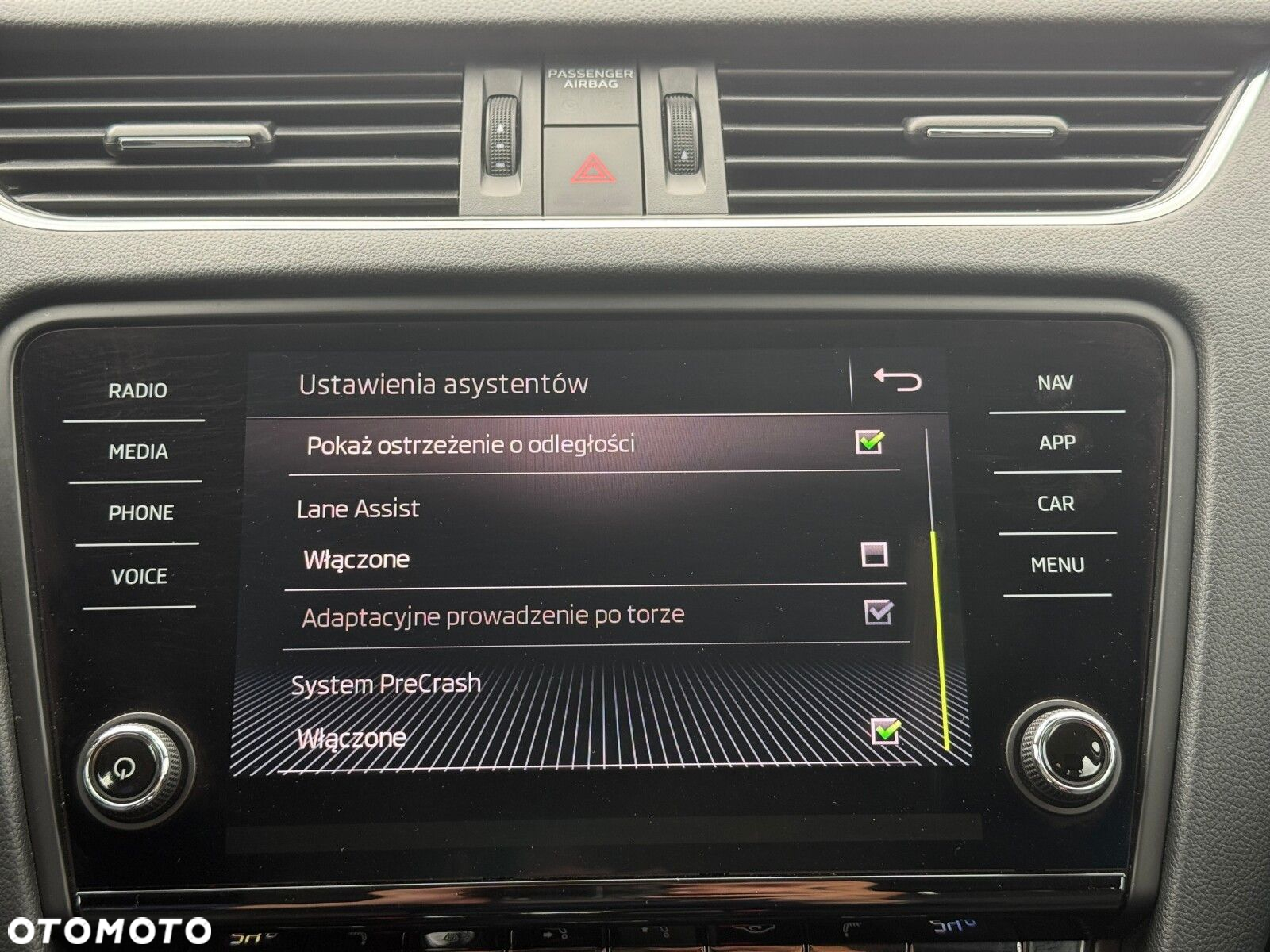 Skoda Octavia 2.0 TDI SCR Style DSG - 21