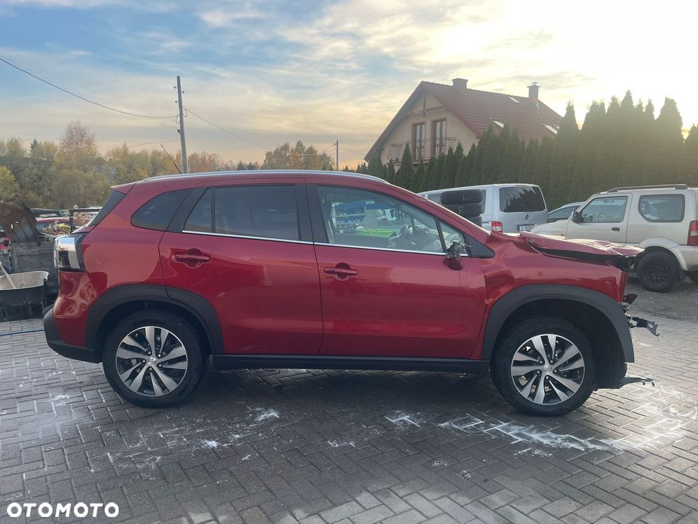 Suzuki SX4 S-Cross ver-1-5-dualjet-hybrid-allgrip-ags-comfortplus - 8