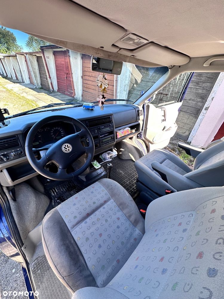 Volkswagen Multivan - 6