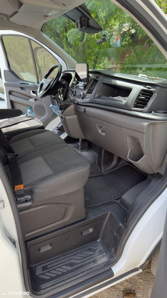 Ford TRANSIT CUSTOM - 4