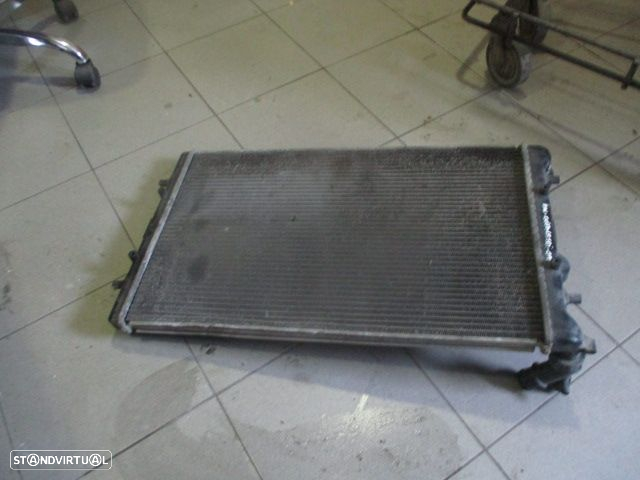 Radiador Agua 1J0121619 VW GOLF 4 2001 1.9SDI - 3