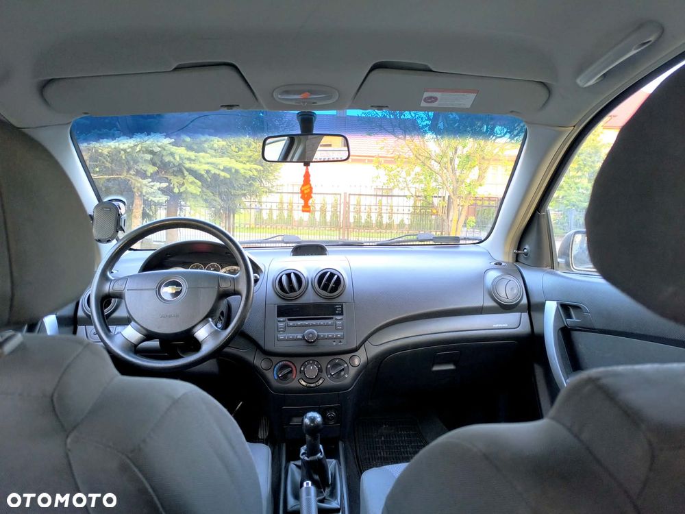 Chevrolet Aveo 1.2 16V Base+ - 4