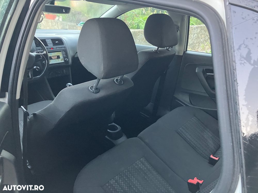 Volkswagen Polo 1.4 TDI Comfortline - 17