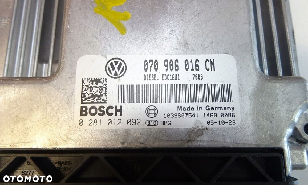 STEROWNIK SILNIKA - VW T5 2.5TDI AXD 070906016CN - 2