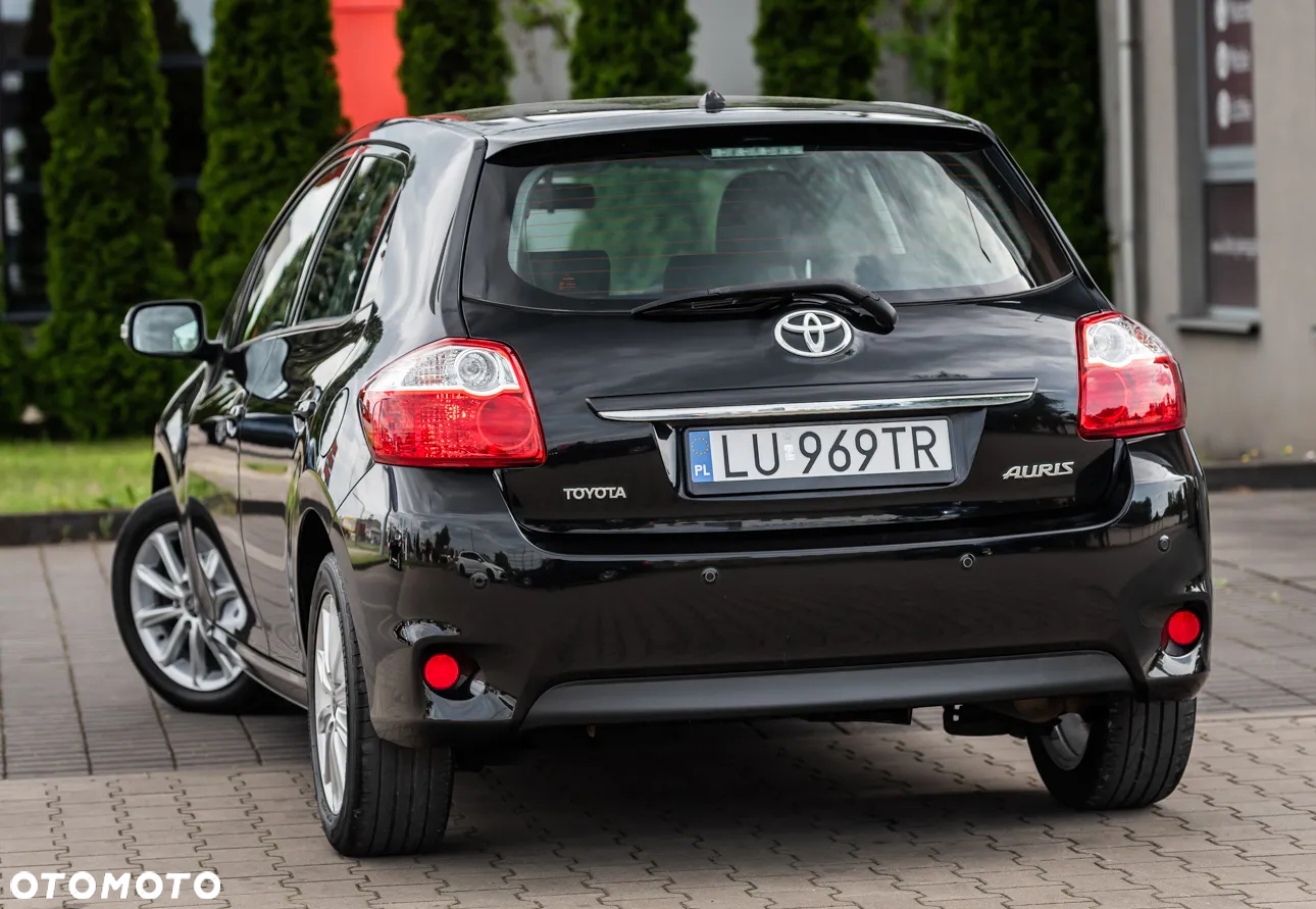 Toyota Auris 1.6 Premium - 3