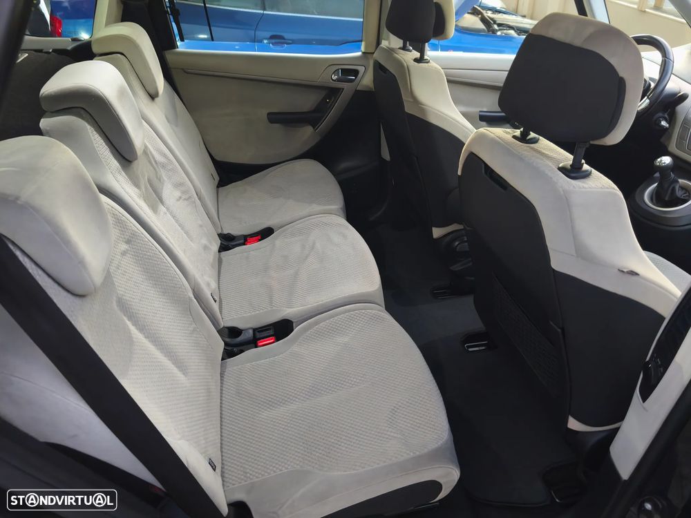 Citroën C4 Picasso 1.6 HDi Exclusive - 26