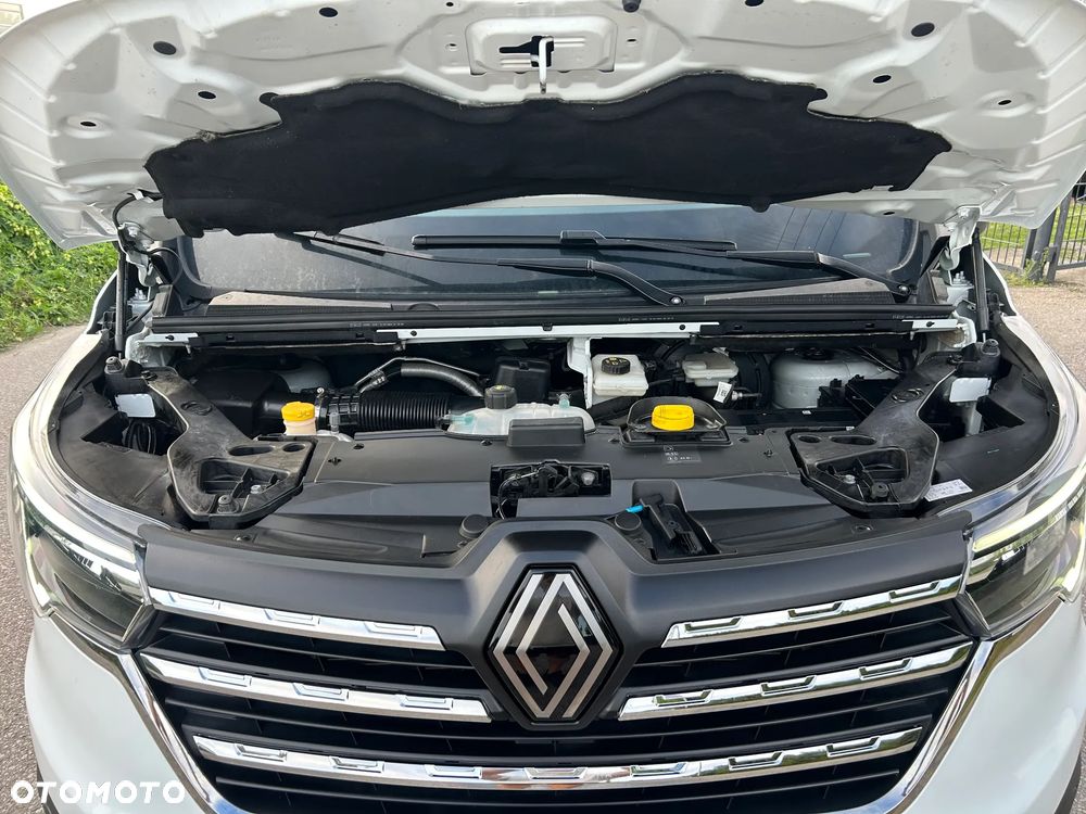 Renault Trafic - 26