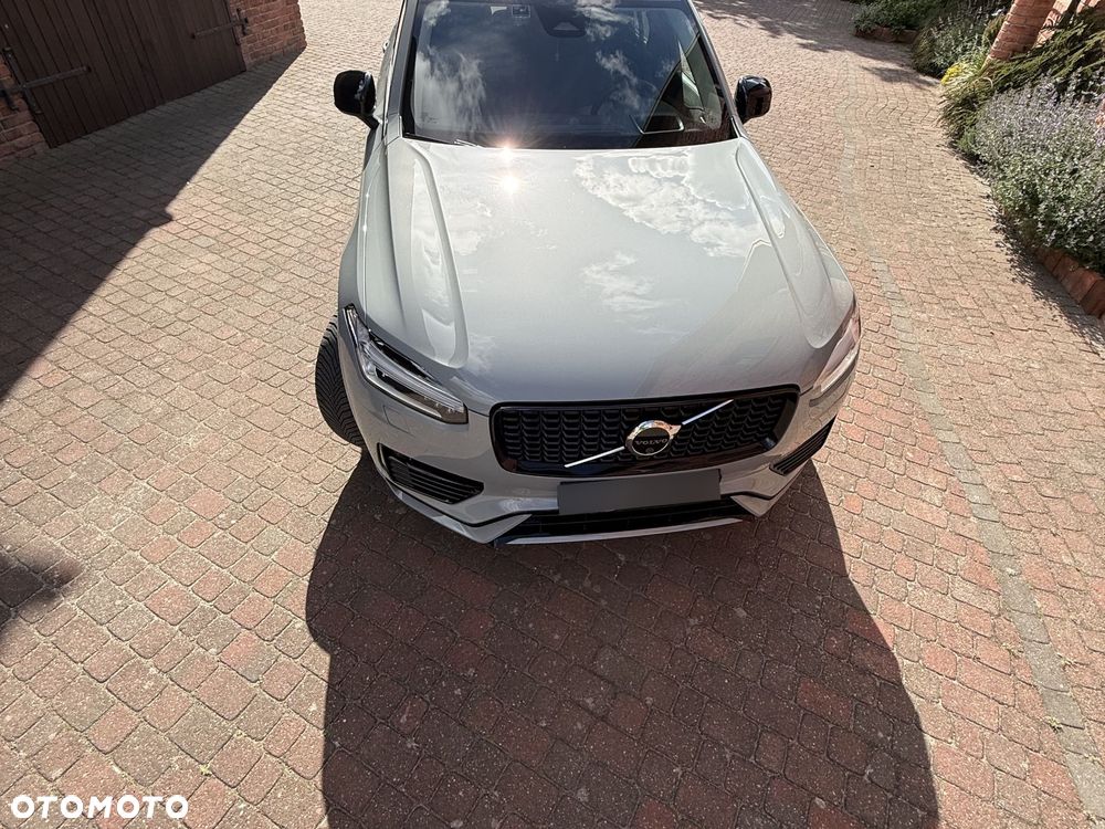 Volvo XC 90 - 9