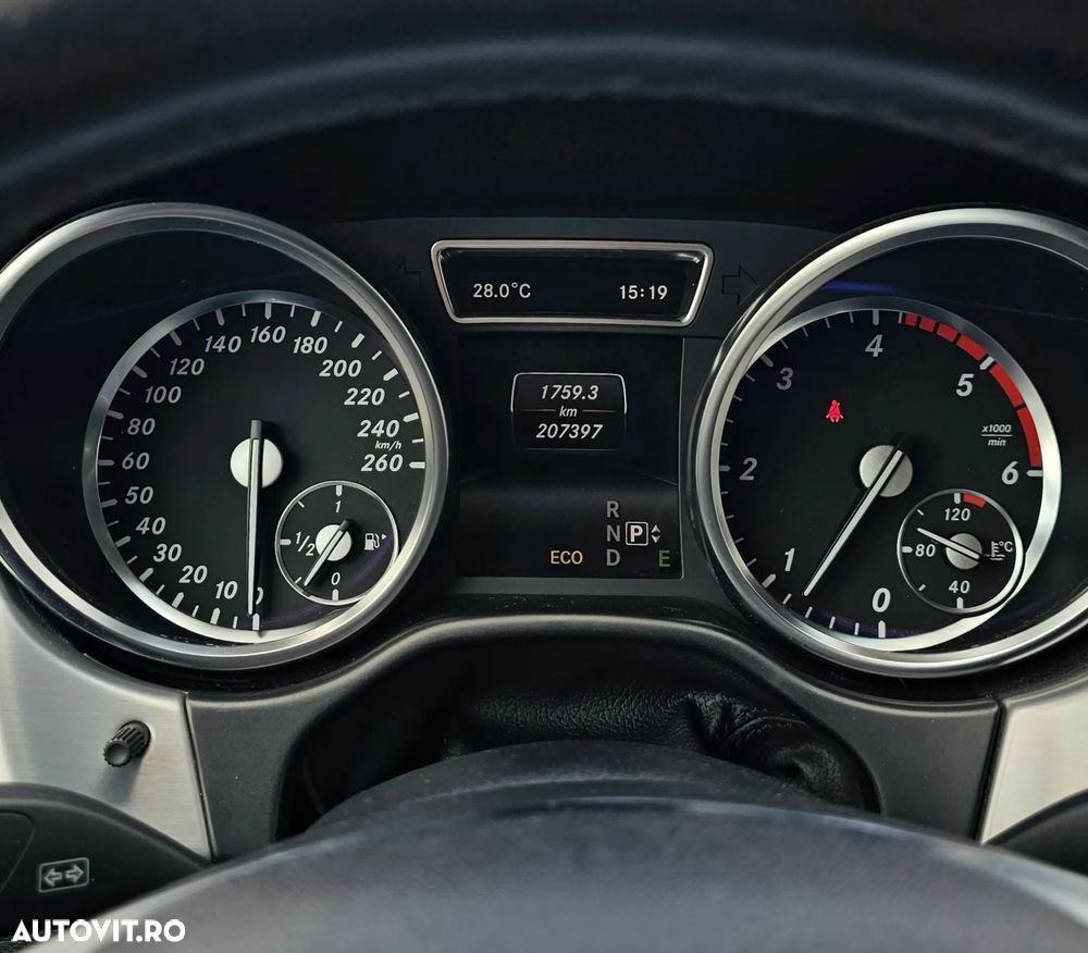Mercedes-Benz ML 250 BlueTEC 4MATIC 7G-TRONIC - 12