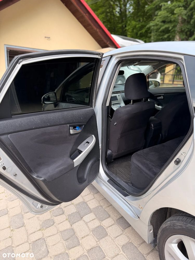 Toyota Prius 1.8 HSD Active - 13