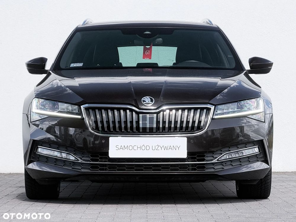 Skoda Superb 2.0 TSI L&K DSG - 9