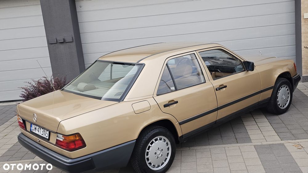 Mercedes-Benz W124 (1984-1993) - 9