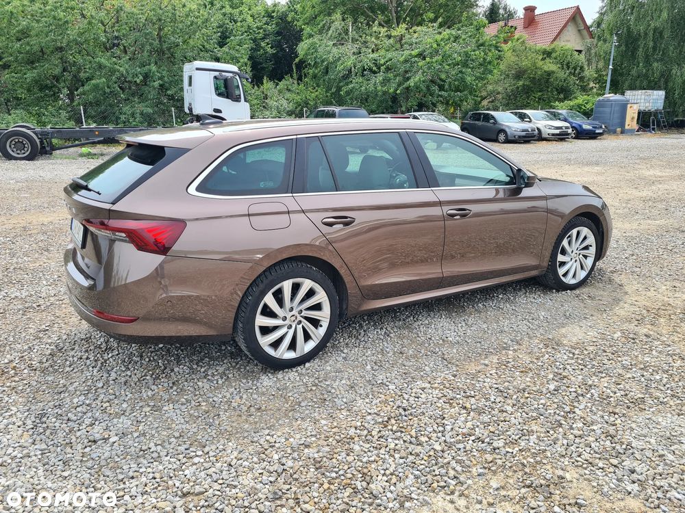 Skoda Octavia 1.5 TSI ACT Style - 9