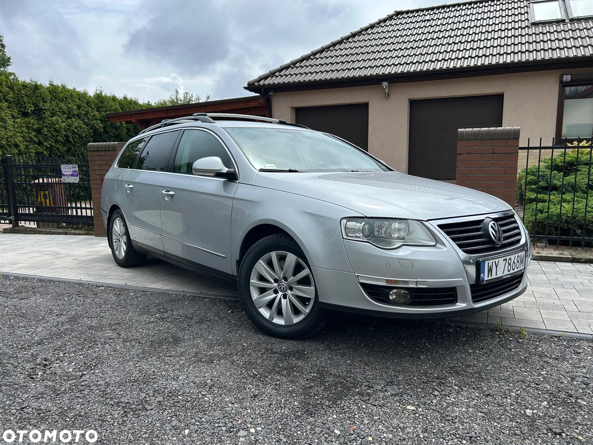 Volkswagen Passat 2.0 TDI DPF Comfortline - 2