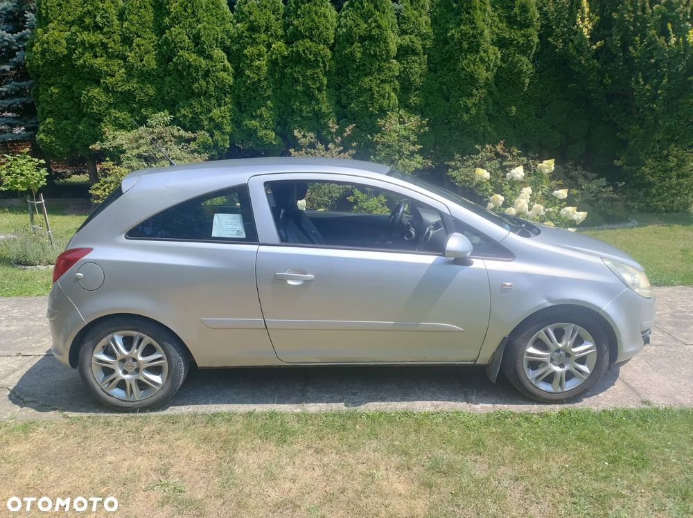 Opel Corsa 1.2 16V - 2