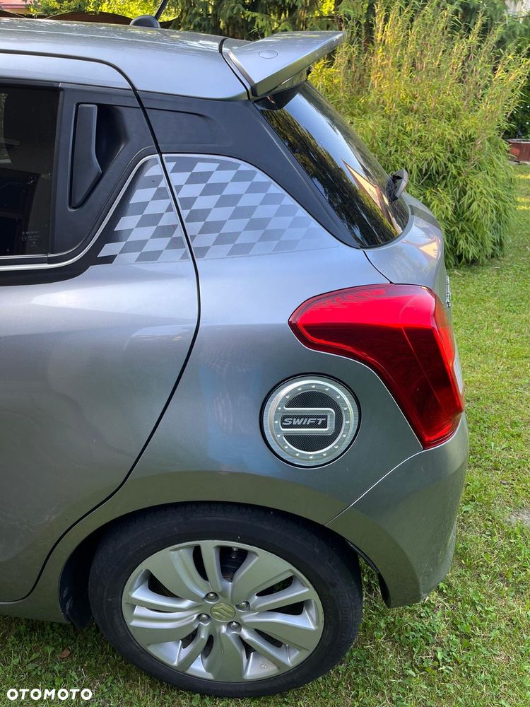 Suzuki Swift 1.2 Premium Plus - 9