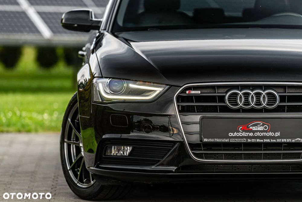 Audi A4 Avant 2.0 TDI DPF S line Sportpaket - 13