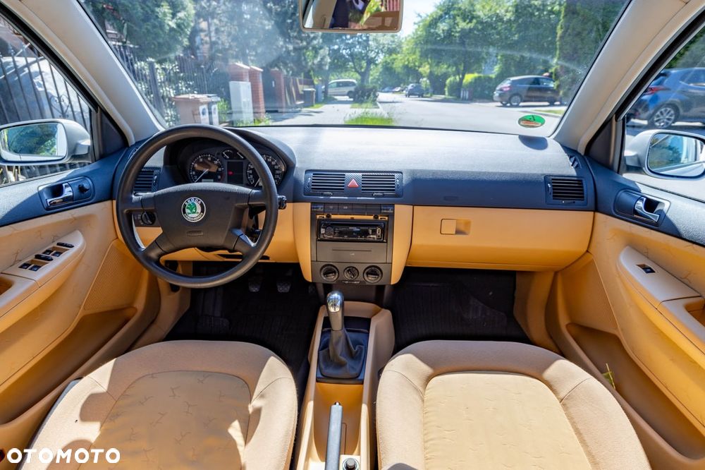 Skoda Fabia 1.4 16V Extra - 10