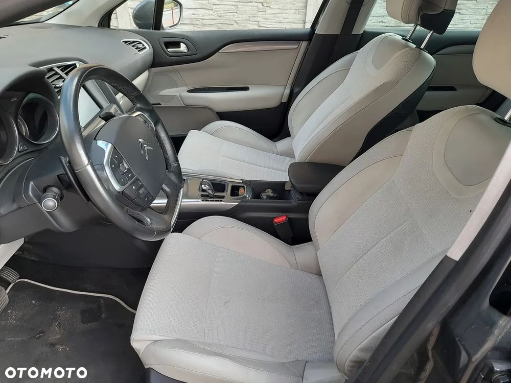 Citroën C4 1.6 e-HDi Exclusive MCP - 12