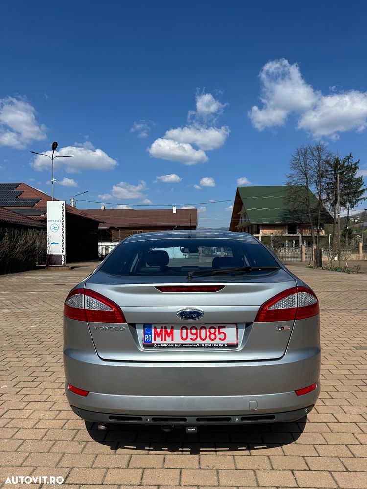 Ford Mondeo - 4