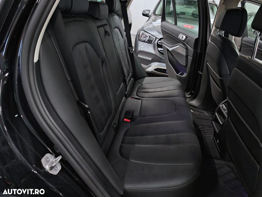BMW X5 2021 — imagine 29