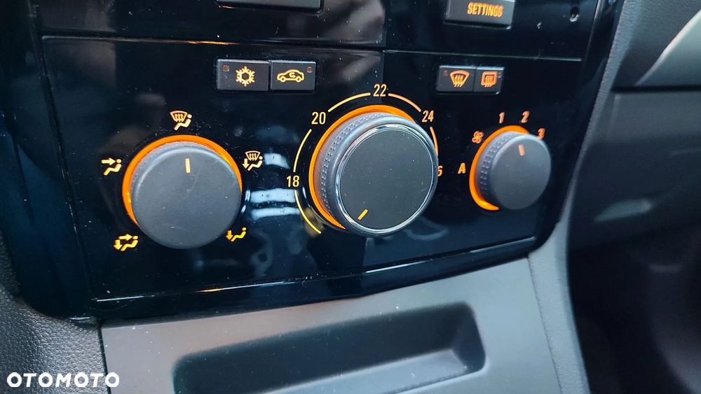 Opel Zafira 1.8 Cosmo - 30