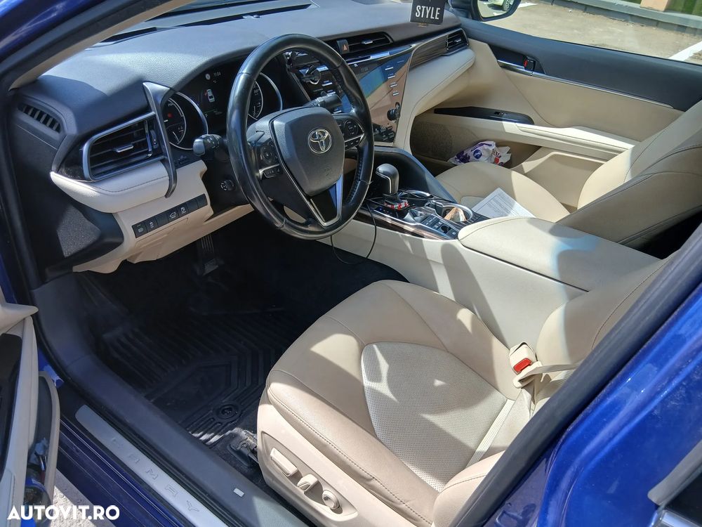 Toyota Camry Business Edition - 5