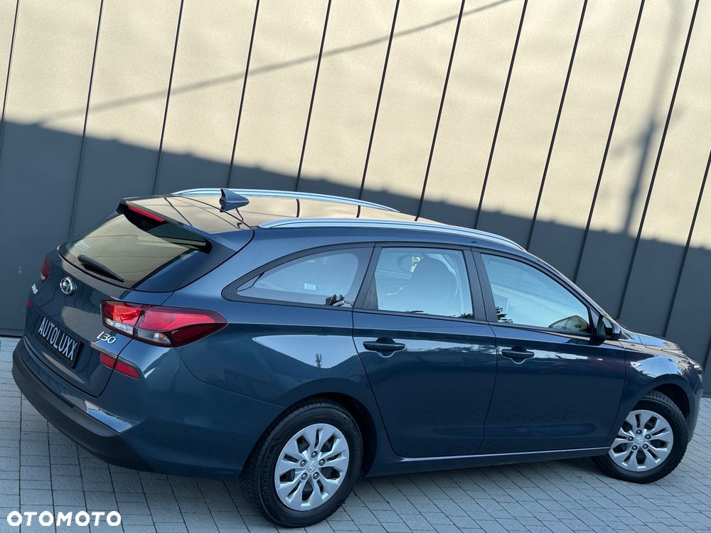 Hyundai i30 1.5 DPI Smart - 13