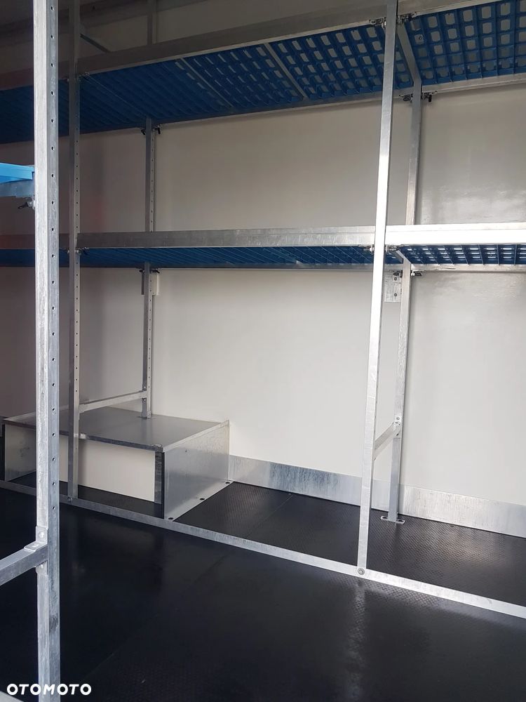 Iveco DAILY KONTENER NISKOPODŁOGOWY 4,43x2,23x2,42 SKLEP BAR FOODTRUCK KAMPER KLIMA - 33