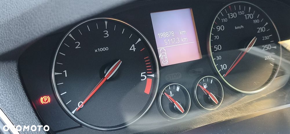 Renault Laguna 2.0 dCi GT - 19