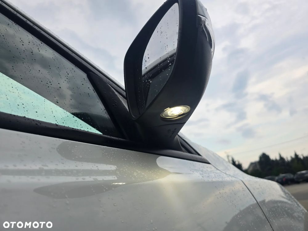 Ford Focus SW 2.0 EcoBlue ST - 10