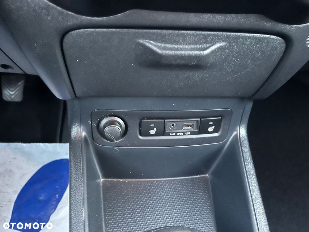 Hyundai i20 - 12