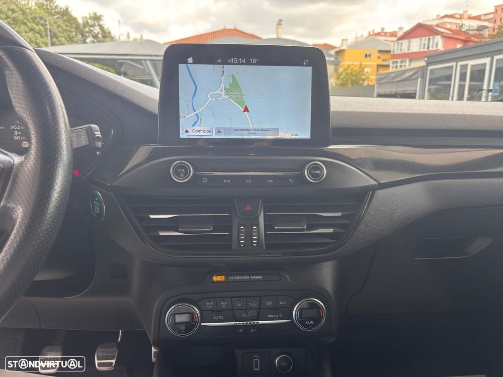 Ford Focus SW 1.5 TDCi ST-Line - 32