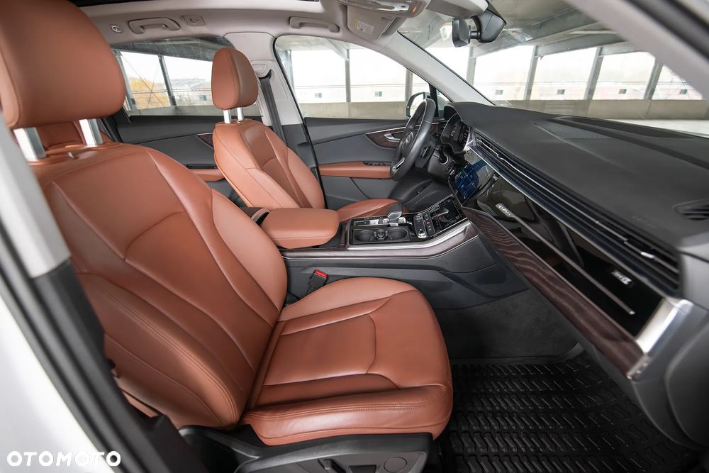 Audi Q7 - 18