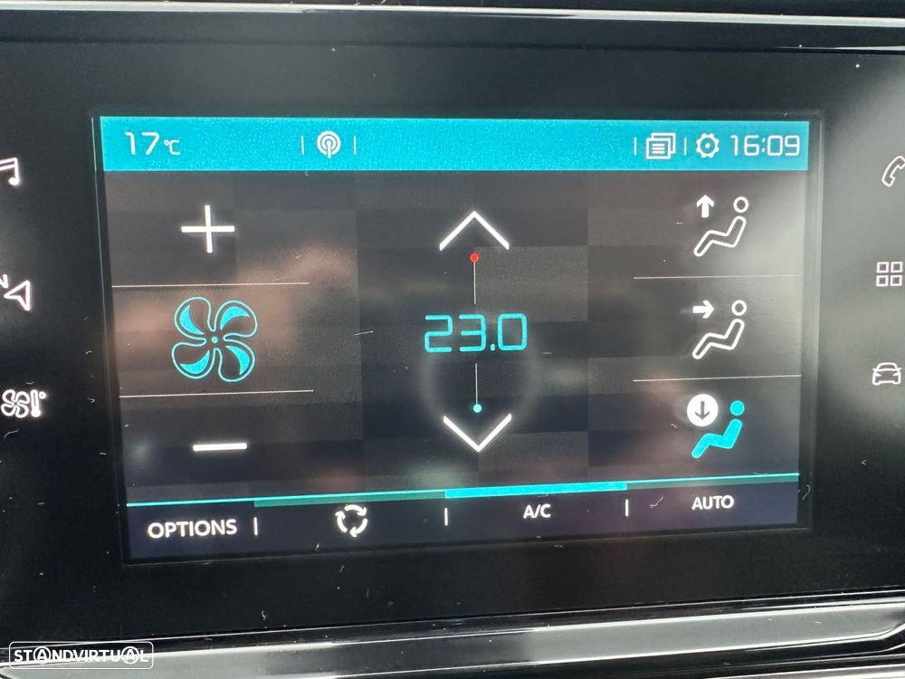 Citroën C3 Aircross 1.2 PureTech Shine EAT6 - 21