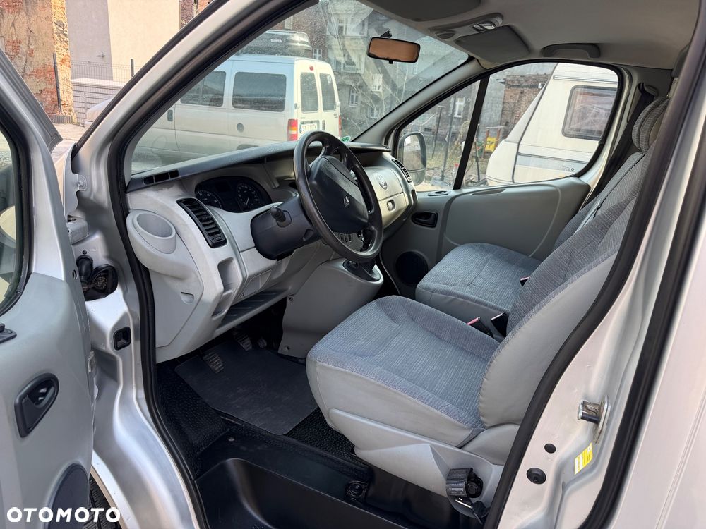 Renault Trafic - 9