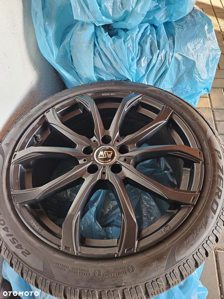 Mercedes-Benz Klasa E - 23