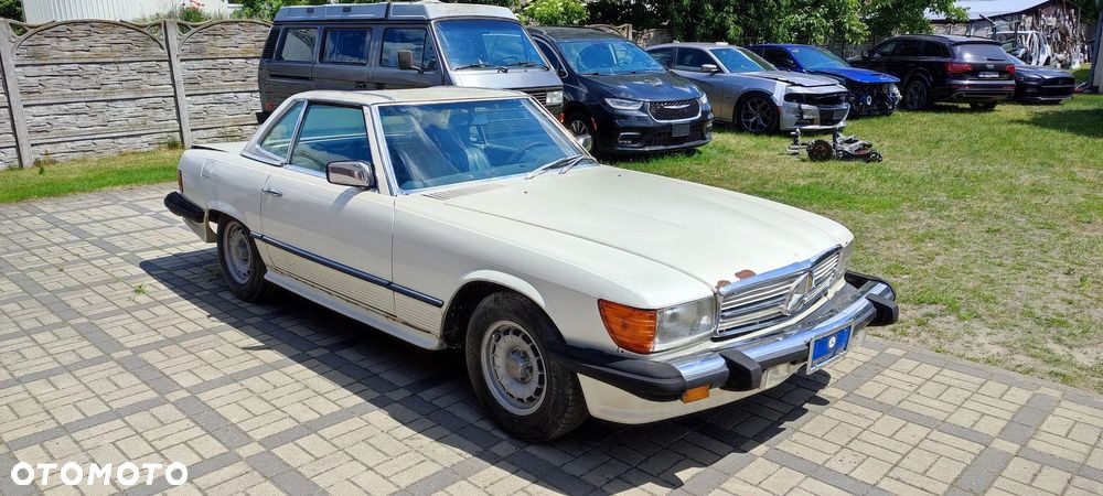 Mercedes-Benz SL - 1