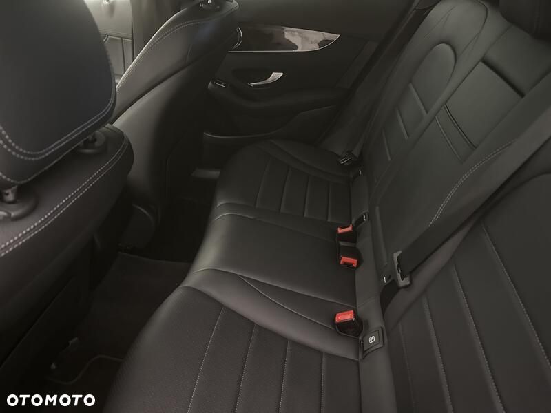 Mercedes-Benz GLC 220 d 4-Matic - 21