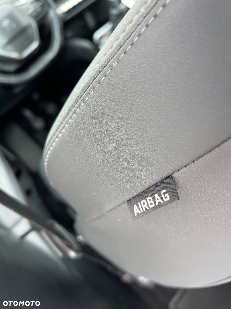 Peugeot 3008 BlueHDi 130 Stop & Start Allure - 23
