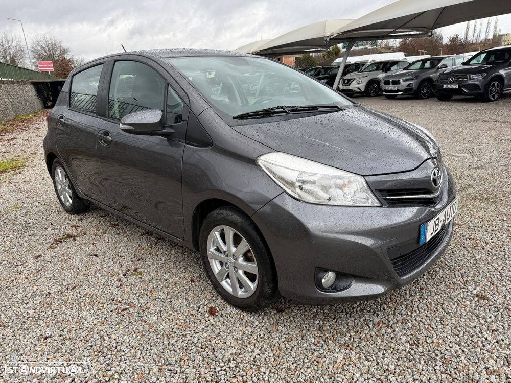 Toyota Yaris 1.0 VVT-i Comfort+AC - 3