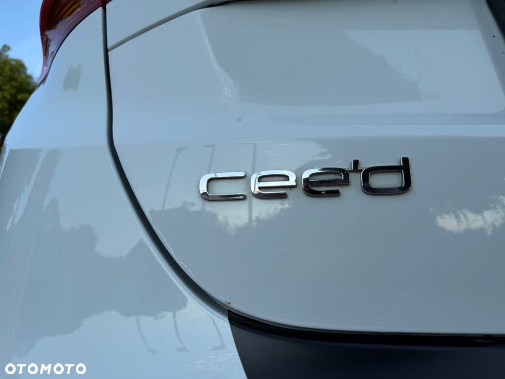 Kia Ceed - 20