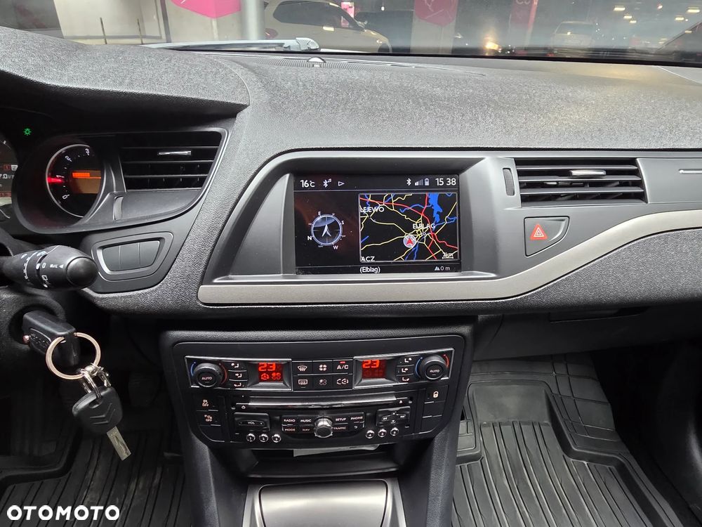 Citroën C5 2.0 HDi Exclusive - 24