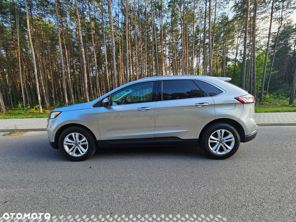 Ford Edge - 4