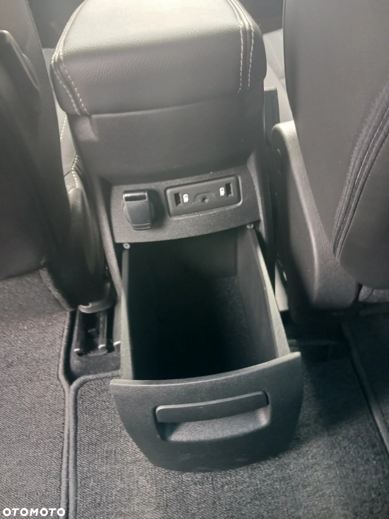 Renault Scenic - 31