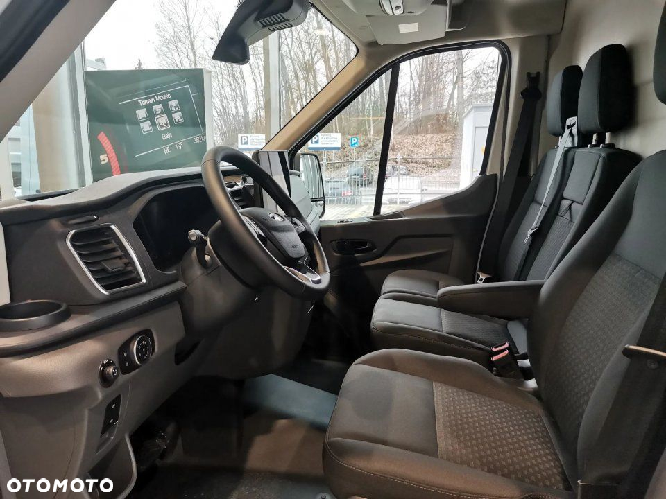 Ford E-Transit - 6